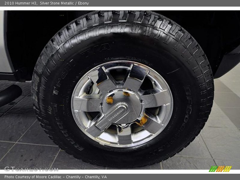 Silver Stone Metallic / Ebony 2010 Hummer H3