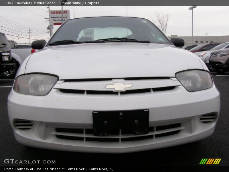 Summit White / Graphite 2004 Chevrolet Cavalier Sedan