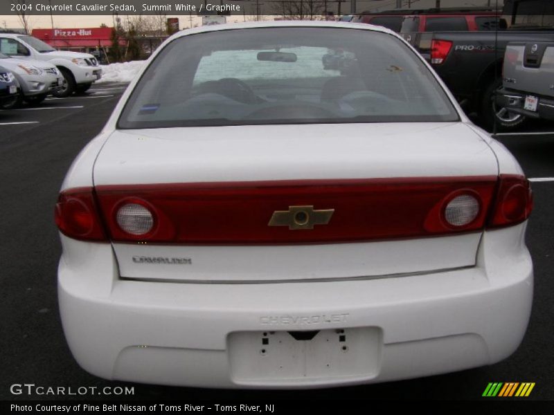 Summit White / Graphite 2004 Chevrolet Cavalier Sedan