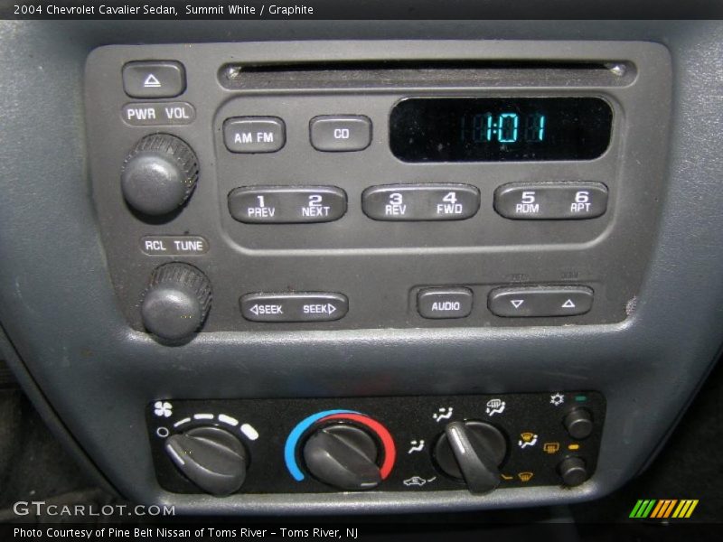 Summit White / Graphite 2004 Chevrolet Cavalier Sedan