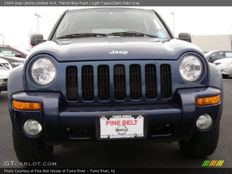Patriot Blue Pearl / Light Taupe/Dark Slate Gray 2004 Jeep Liberty Limited 4x4