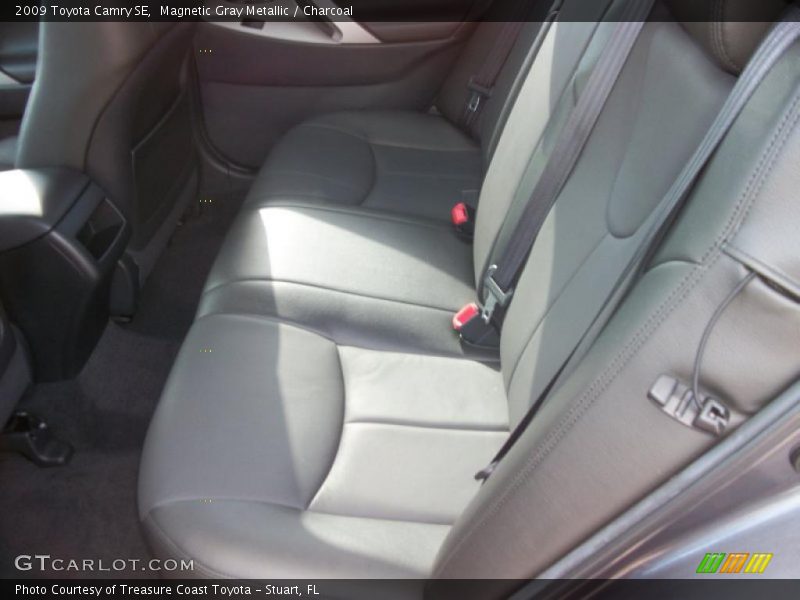 Magnetic Gray Metallic / Charcoal 2009 Toyota Camry SE