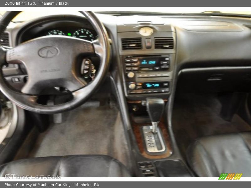 Titanium / Black 2000 Infiniti I 30
