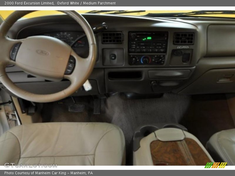 Oxford White / Medium Parchment 2000 Ford Excursion Limited