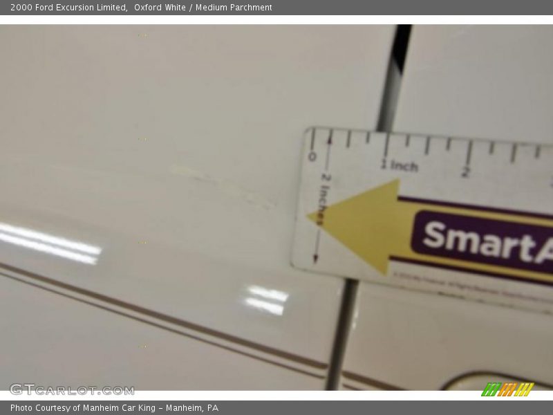 Oxford White / Medium Parchment 2000 Ford Excursion Limited