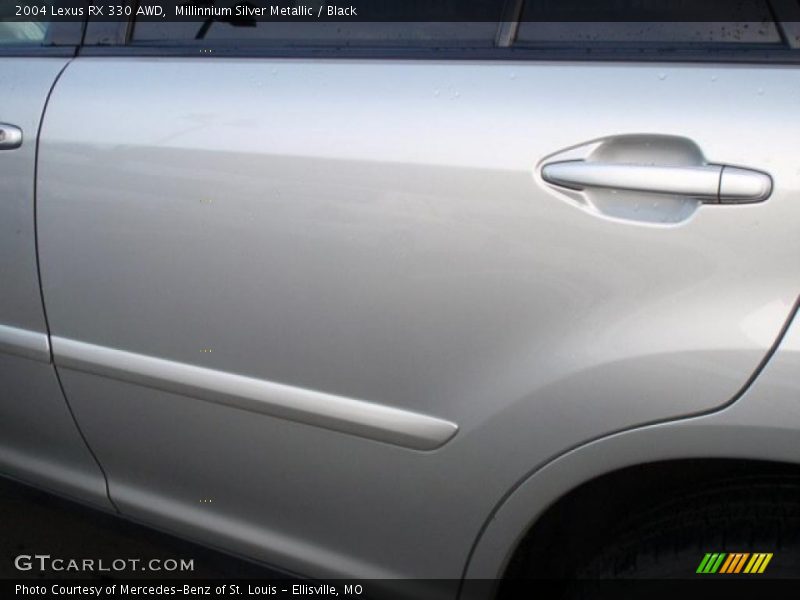 Millinnium Silver Metallic / Black 2004 Lexus RX 330 AWD