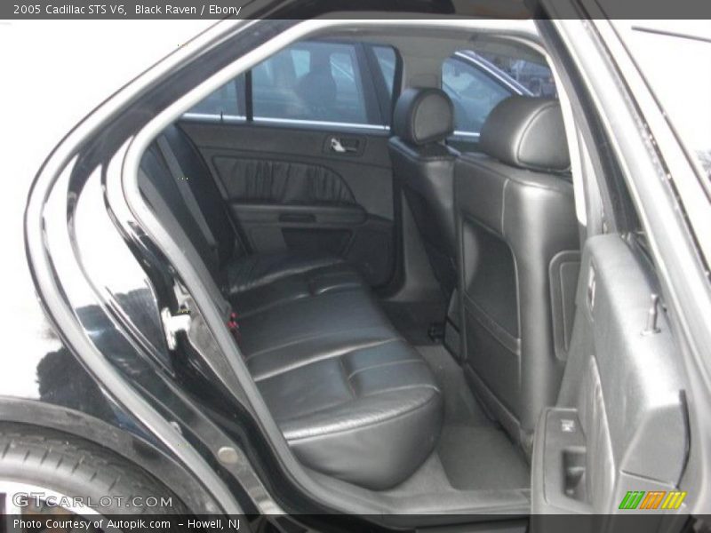 Black Raven / Ebony 2005 Cadillac STS V6