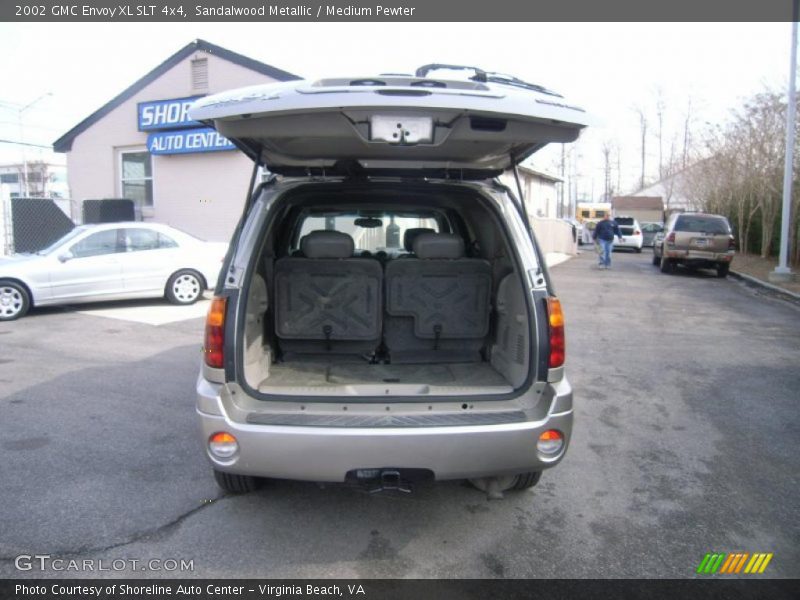 Sandalwood Metallic / Medium Pewter 2002 GMC Envoy XL SLT 4x4