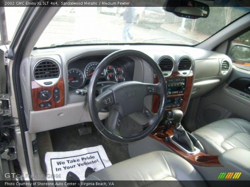 Sandalwood Metallic / Medium Pewter 2002 GMC Envoy XL SLT 4x4