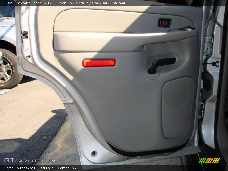 Silver Birch Metallic / Gray/Dark Charcoal 2005 Chevrolet Tahoe LS 4x4