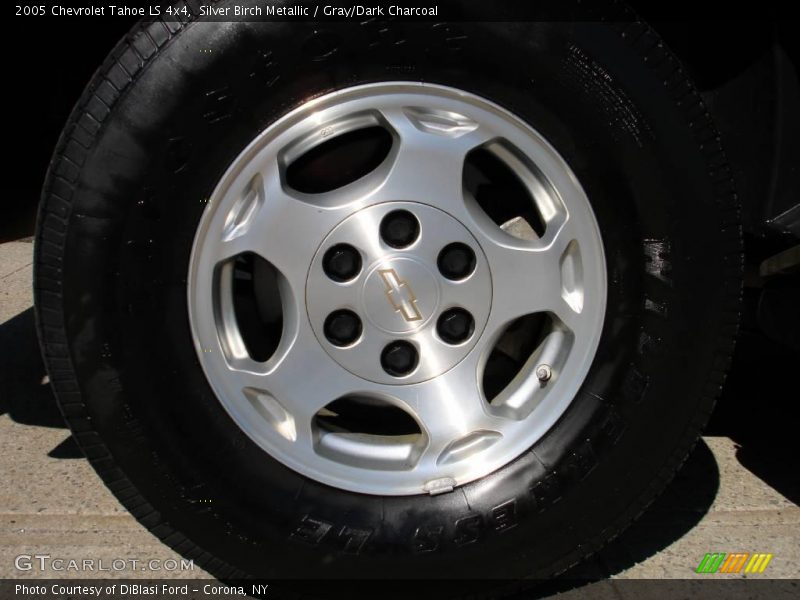 Silver Birch Metallic / Gray/Dark Charcoal 2005 Chevrolet Tahoe LS 4x4
