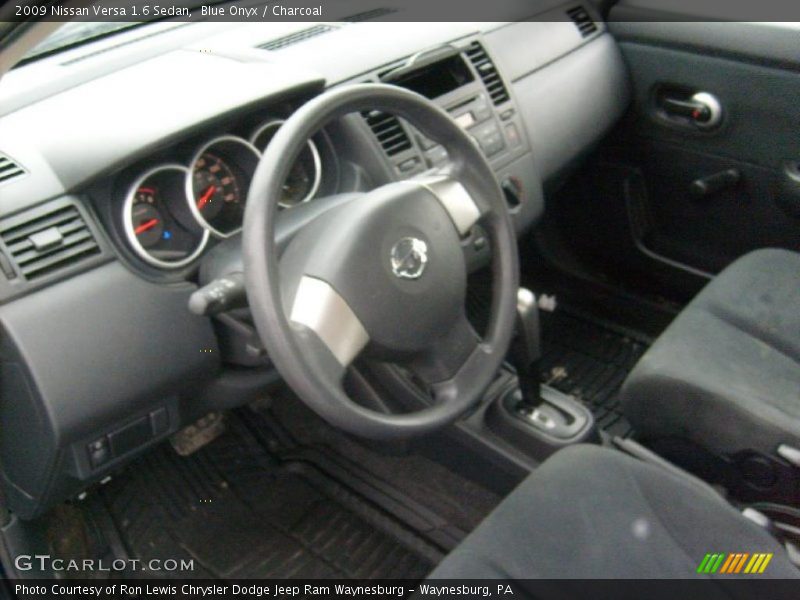 Blue Onyx / Charcoal 2009 Nissan Versa 1.6 Sedan