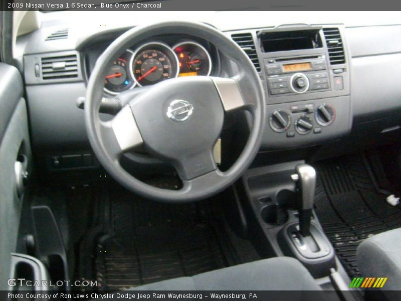 Blue Onyx / Charcoal 2009 Nissan Versa 1.6 Sedan