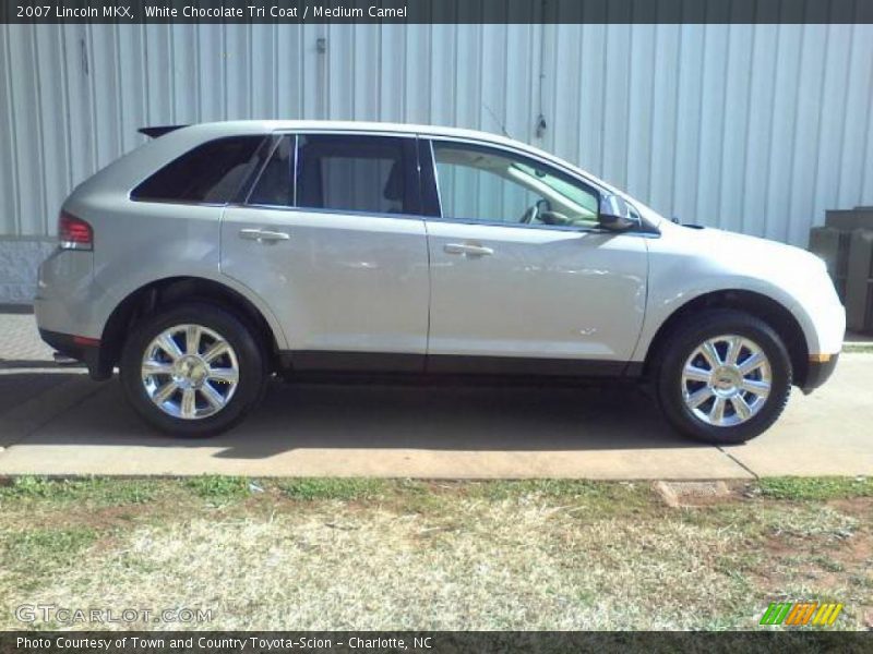 White Chocolate Tri Coat / Medium Camel 2007 Lincoln MKX