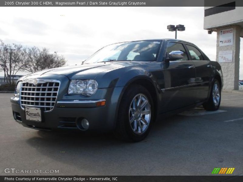 Magnesium Pearl / Dark Slate Gray/Light Graystone 2005 Chrysler 300 C HEMI