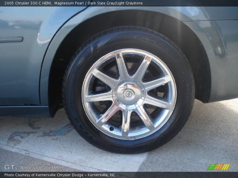 Magnesium Pearl / Dark Slate Gray/Light Graystone 2005 Chrysler 300 C HEMI