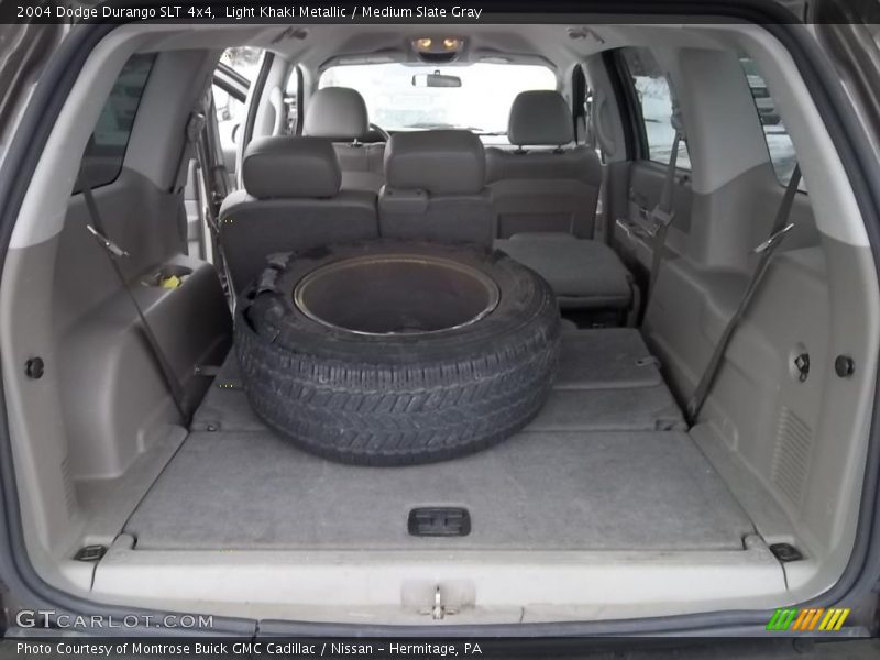 Light Khaki Metallic / Medium Slate Gray 2004 Dodge Durango SLT 4x4
