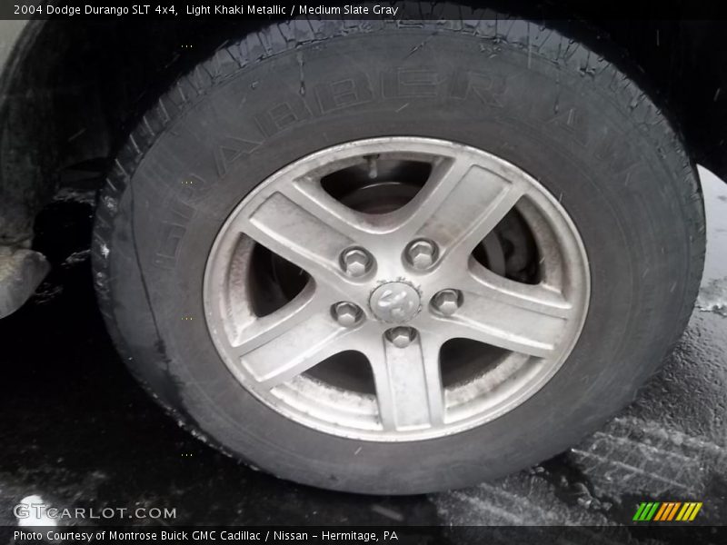 Light Khaki Metallic / Medium Slate Gray 2004 Dodge Durango SLT 4x4