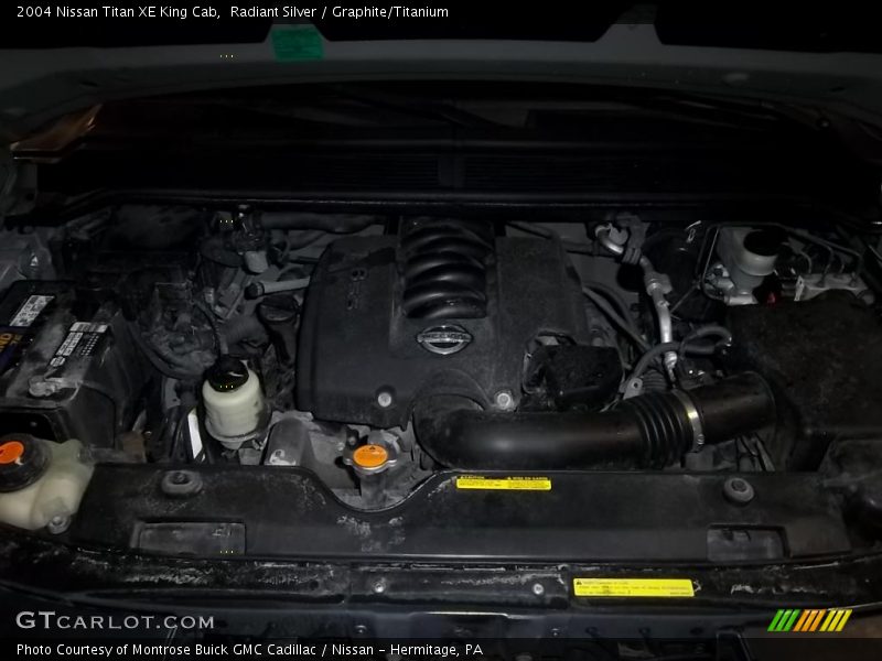 Radiant Silver / Graphite/Titanium 2004 Nissan Titan XE King Cab