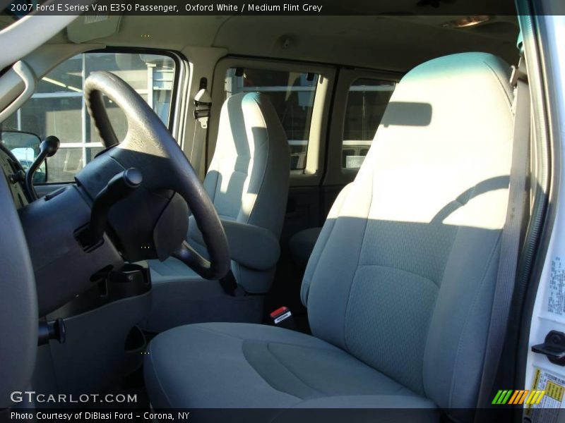Oxford White / Medium Flint Grey 2007 Ford E Series Van E350 Passenger