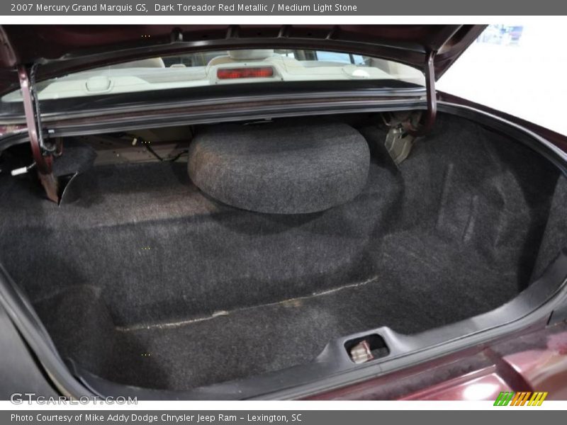 Dark Toreador Red Metallic / Medium Light Stone 2007 Mercury Grand Marquis GS