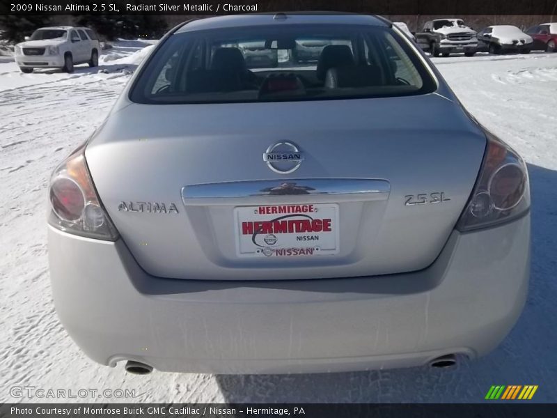 Radiant Silver Metallic / Charcoal 2009 Nissan Altima 2.5 SL