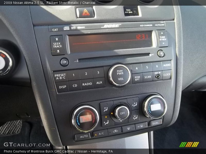 Radiant Silver Metallic / Charcoal 2009 Nissan Altima 2.5 SL