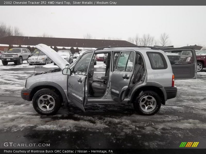 Silver Metallic / Medium Gray 2002 Chevrolet Tracker ZR2 4WD Hard Top