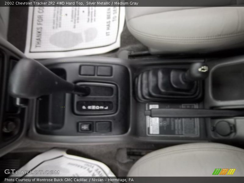Silver Metallic / Medium Gray 2002 Chevrolet Tracker ZR2 4WD Hard Top