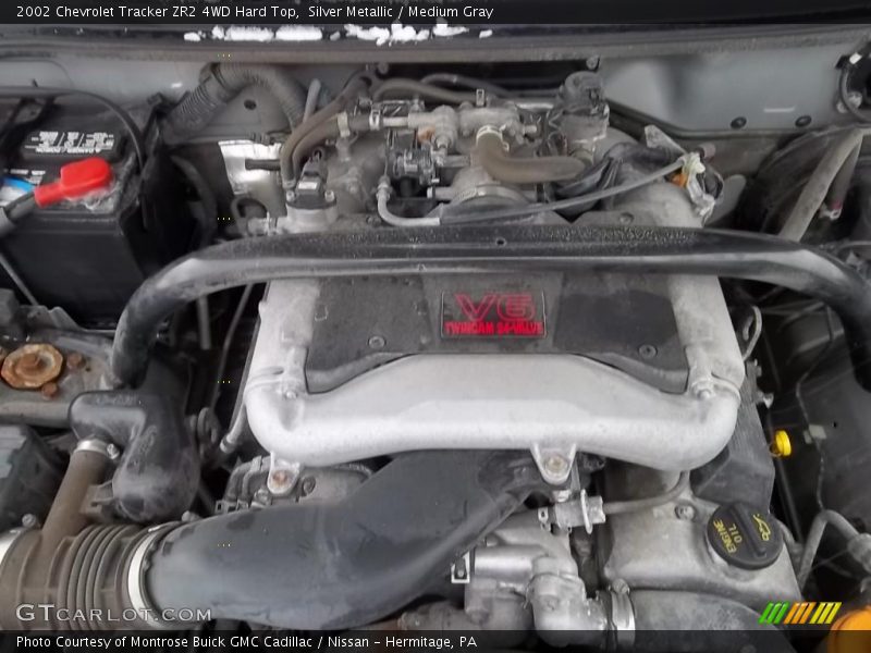 Silver Metallic / Medium Gray 2002 Chevrolet Tracker ZR2 4WD Hard Top