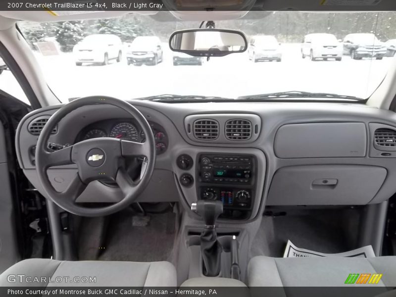 Black / Light Gray 2007 Chevrolet TrailBlazer LS 4x4