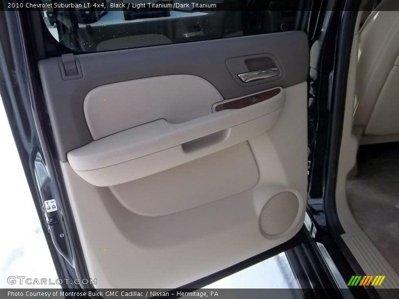 Black / Light Titanium/Dark Titanium 2010 Chevrolet Suburban LT 4x4