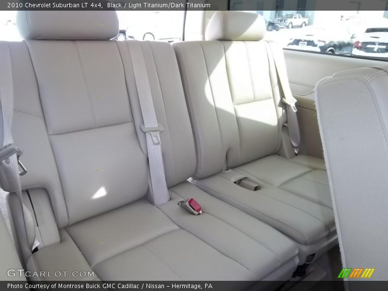 Black / Light Titanium/Dark Titanium 2010 Chevrolet Suburban LT 4x4