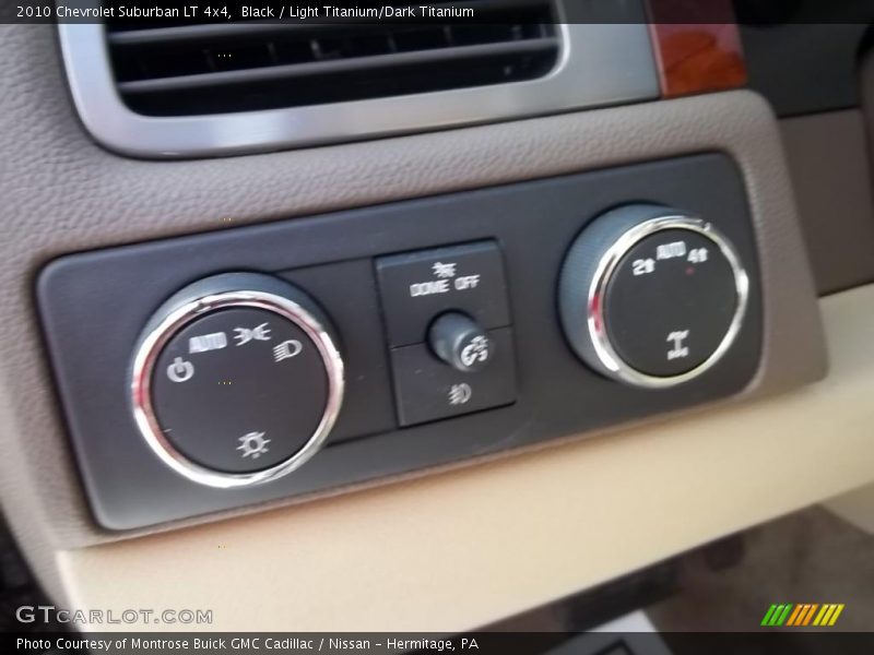 Black / Light Titanium/Dark Titanium 2010 Chevrolet Suburban LT 4x4