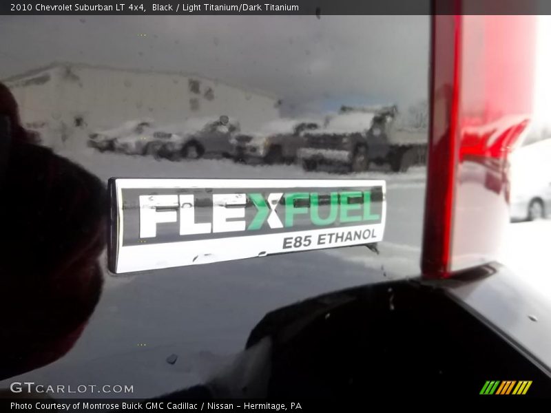 Black / Light Titanium/Dark Titanium 2010 Chevrolet Suburban LT 4x4