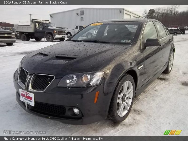 Front 3/4 View of 2009 G8 Sedan
