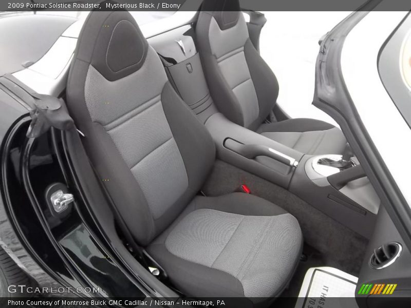  2009 Solstice Roadster Ebony Interior