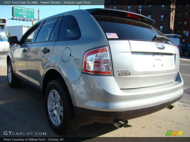 Pewter Metallic / Medium Light Stone 2007 Ford Edge SE AWD