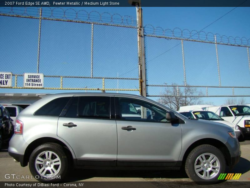 Pewter Metallic / Medium Light Stone 2007 Ford Edge SE AWD