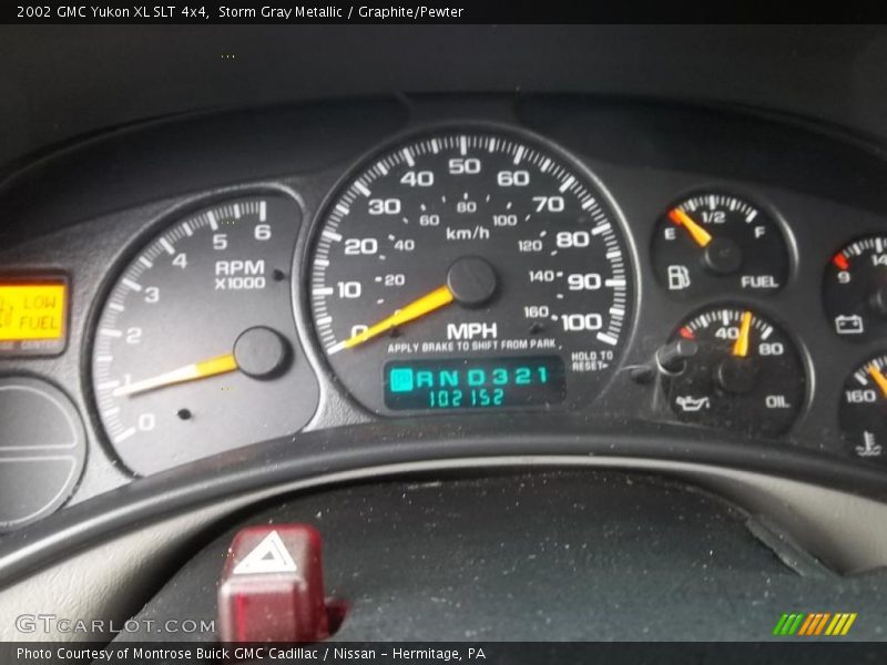  2002 Yukon XL SLT 4x4 XL SLT 4x4 Gauges
