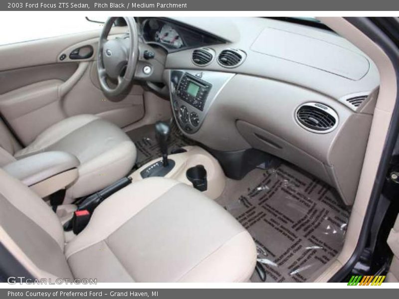 2003 Focus ZTS Sedan Medium Parchment Interior