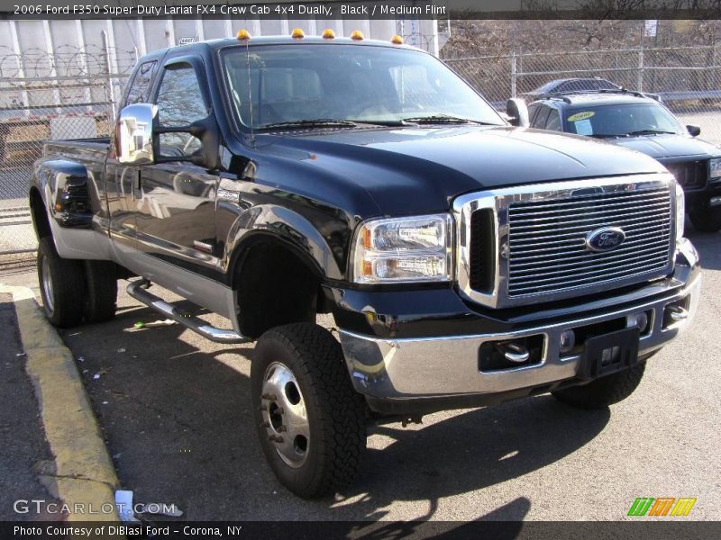 Black / Medium Flint 2006 Ford F350 Super Duty Lariat FX4 Crew Cab 4x4 Dually