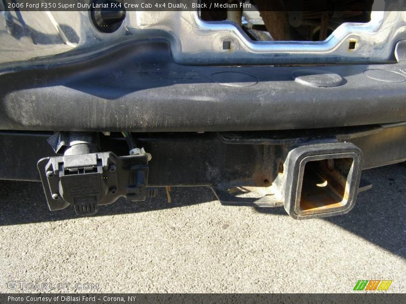 Black / Medium Flint 2006 Ford F350 Super Duty Lariat FX4 Crew Cab 4x4 Dually