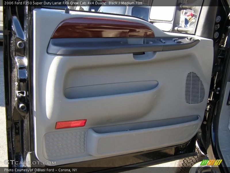 Black / Medium Flint 2006 Ford F350 Super Duty Lariat FX4 Crew Cab 4x4 Dually