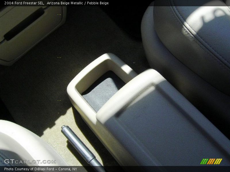 Arizona Beige Metallic / Pebble Beige 2004 Ford Freestar SEL