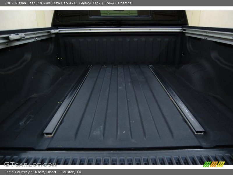 Galaxy Black / Pro-4X Charcoal 2009 Nissan Titan PRO-4X Crew Cab 4x4