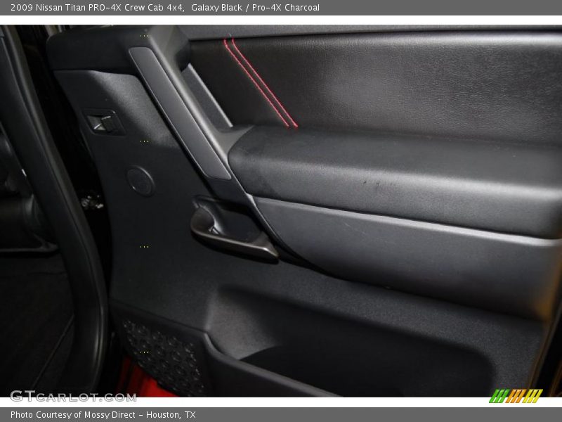 Galaxy Black / Pro-4X Charcoal 2009 Nissan Titan PRO-4X Crew Cab 4x4