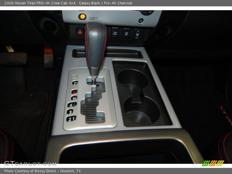  2009 Titan PRO-4X Crew Cab 4x4 5 Speed Automatic Shifter