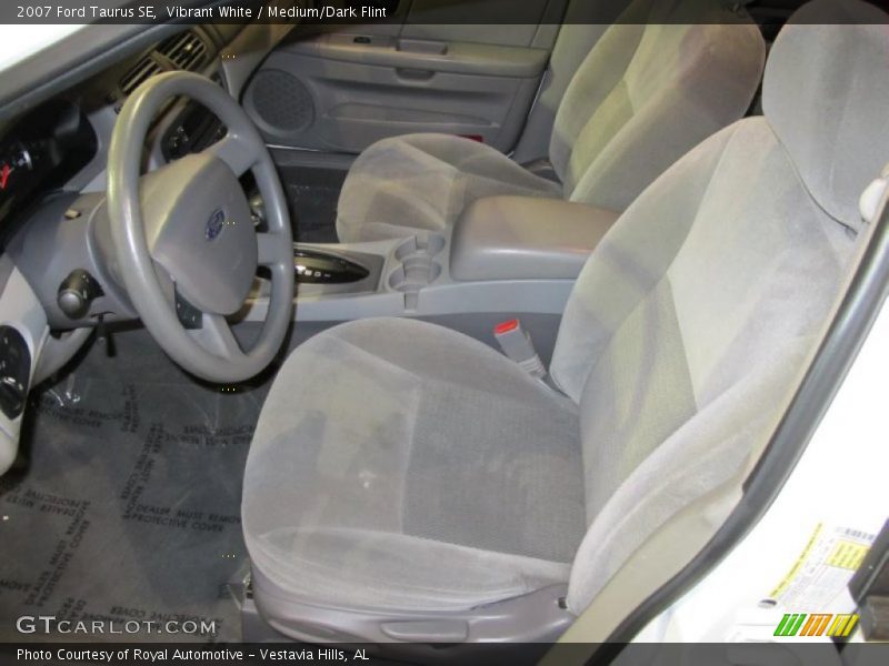 Vibrant White / Medium/Dark Flint 2007 Ford Taurus SE