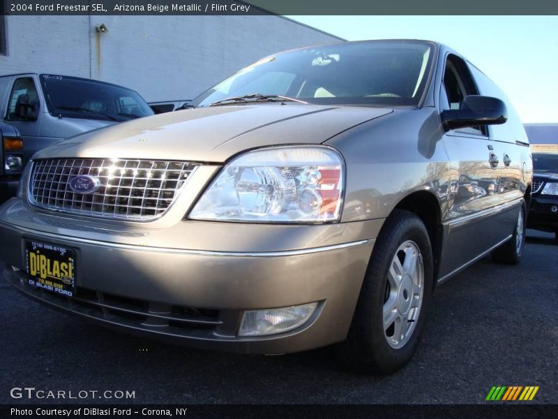 Arizona Beige Metallic / Flint Grey 2004 Ford Freestar SEL